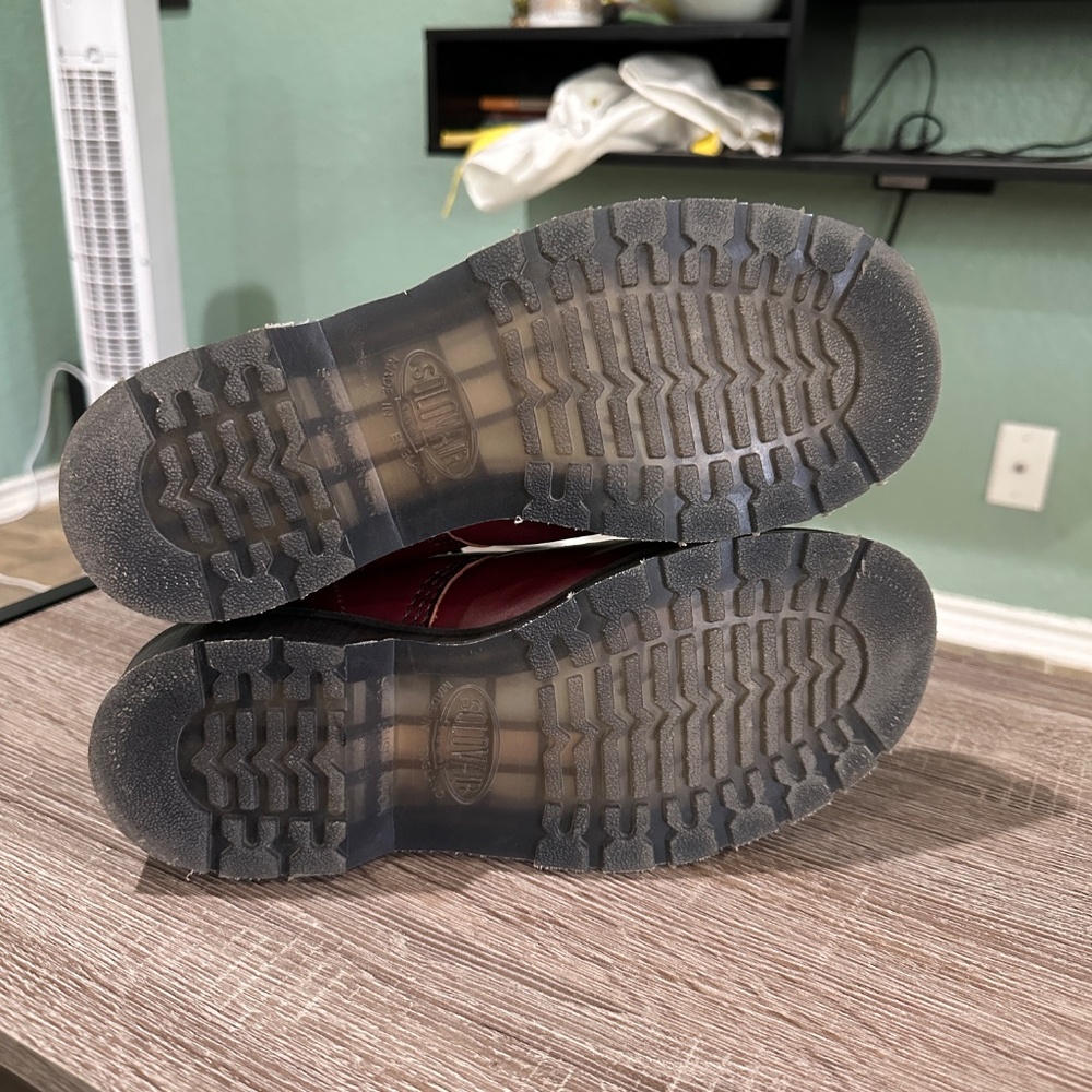 Solovair Burgundy Horween Chromexcel 8-Eye Derby Boot Made in England 8 US Men - Picture 11 of 11